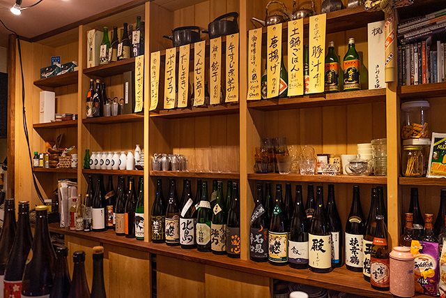 燗酒専門店「純米酒三品」で、燗酒と酒飲みにはたまらない手作り料理を楽しむ！渋谷で一人呑みをするならここ！
